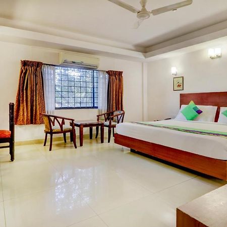 โอโย 15992 เซ็นทรัล โฮเต็ล Hotel Thrissur ภายนอก รูปภาพ