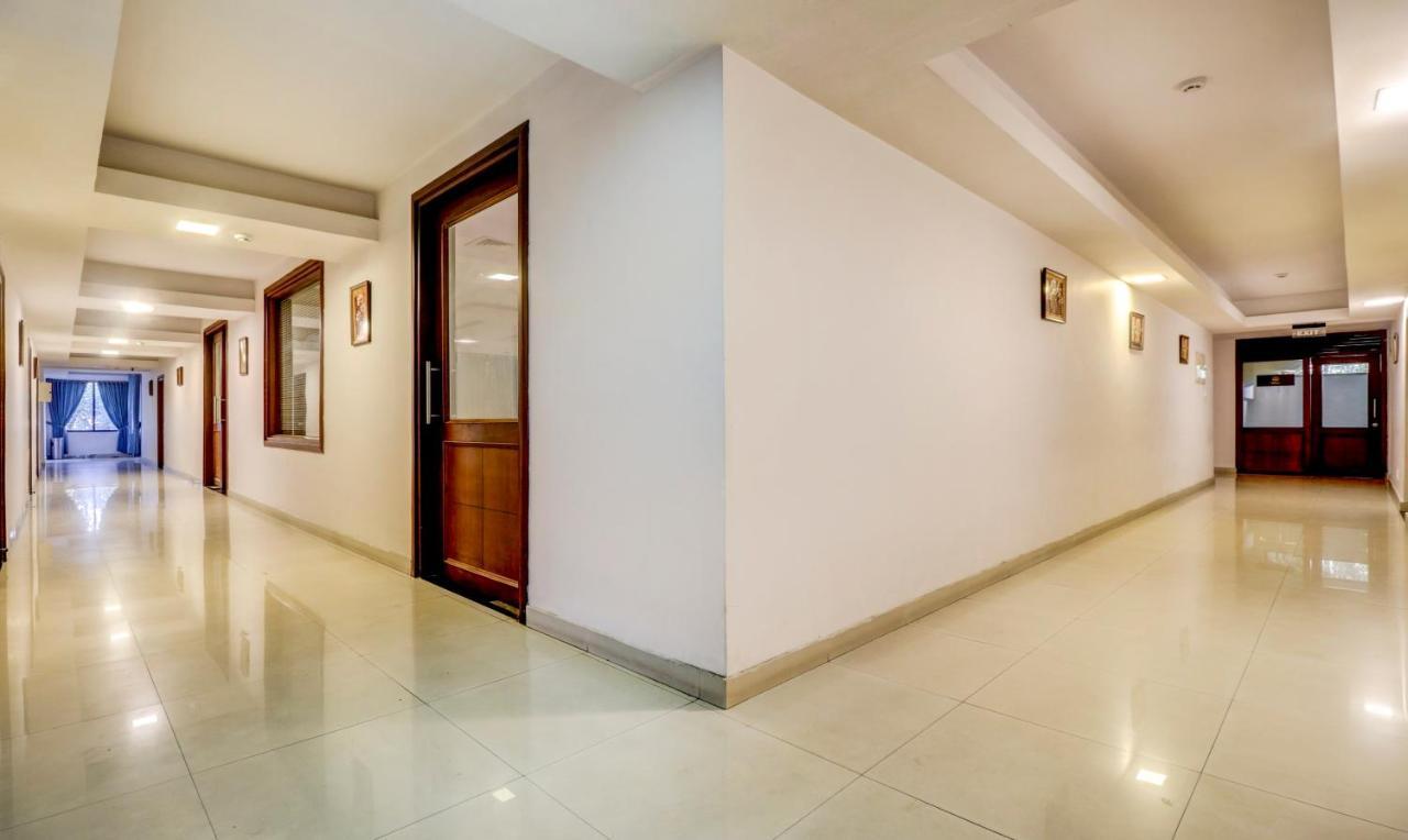 โอโย 15992 เซ็นทรัล โฮเต็ล Hotel Thrissur ภายนอก รูปภาพ