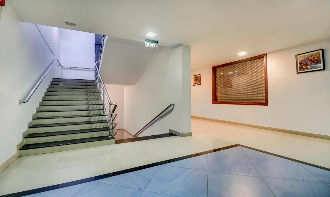 โอโย 15992 เซ็นทรัล โฮเต็ล Hotel Thrissur ภายนอก รูปภาพ